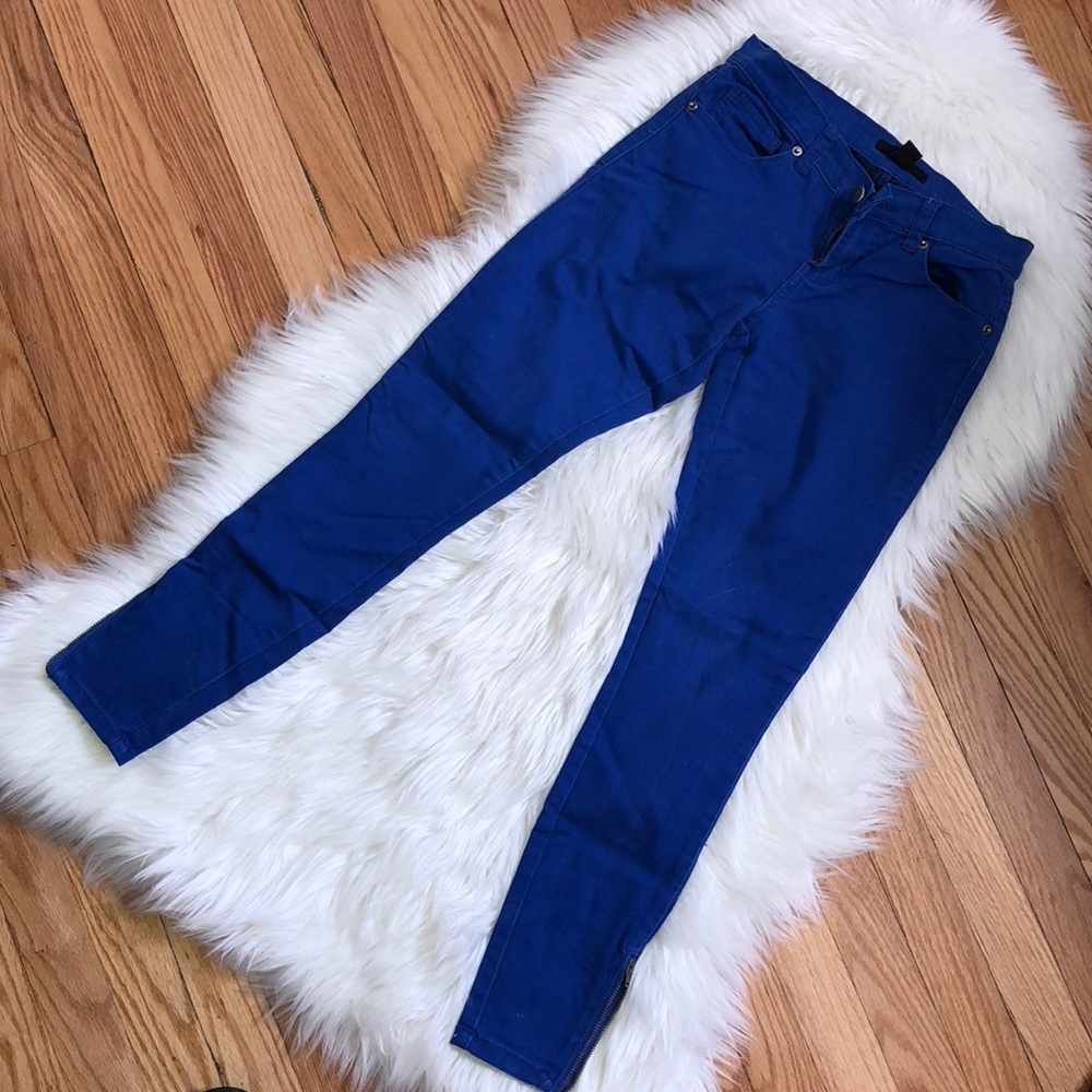 Forever 21 Blue Ankle Zip Pants Size 24